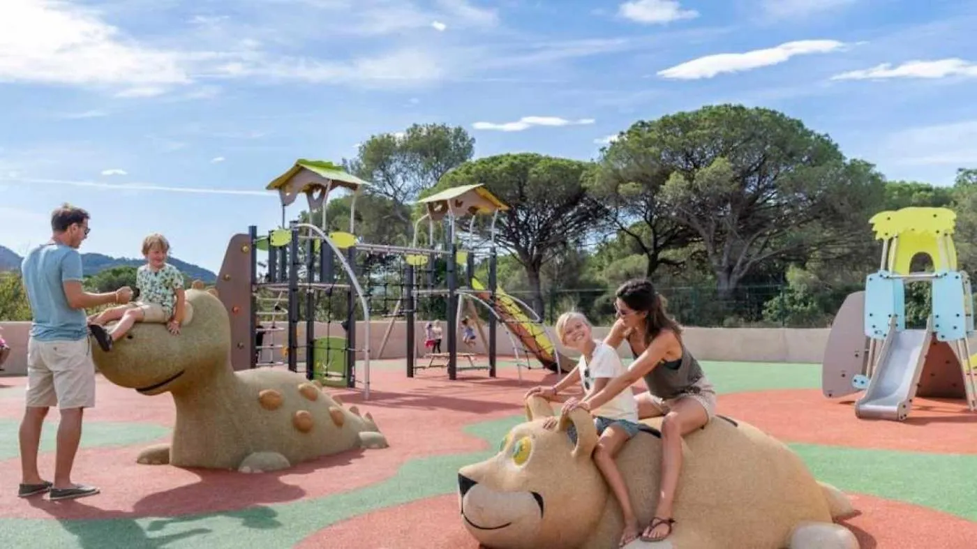 Camping 5 Etoiles - Parc Aquatique - Eebaff Le Muy France